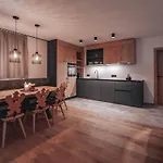 Arlhome - Zuhause Am Arlberg 4*