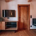Arlhome - Zuhause Am Arlberg 4*