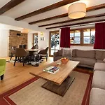 Апарт-отель Arlhome - Zuhause Am Arlberg