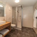 Arlhome - Zuhause Am Arlberg Апарт-отель Санкт-Антон-ам-Арльберг