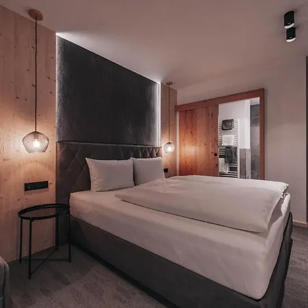 Arlhome - Zuhause Am Arlberg