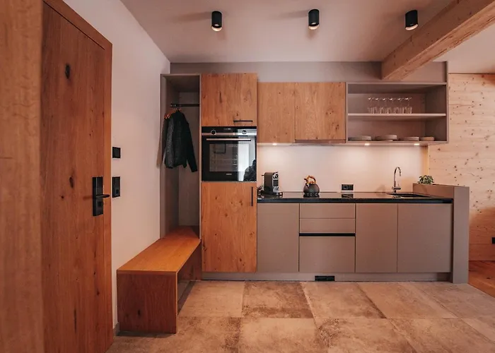 Aparthotel Arlhome - Zuhause Am Arlberg