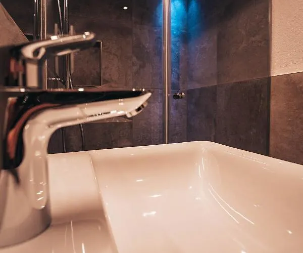 Arlhome - Zuhause Am Arlberg 4*