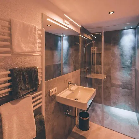 Arlhome - Zuhause Am Arlberg 4* سانكت أنتون ام ارلبرغ