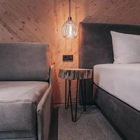 公寓式酒店 Arlhome - Zuhause Am Arlberg 圣安东阿尔贝格