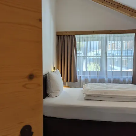 Arlhome - Zuhause Am Arlberg 4*