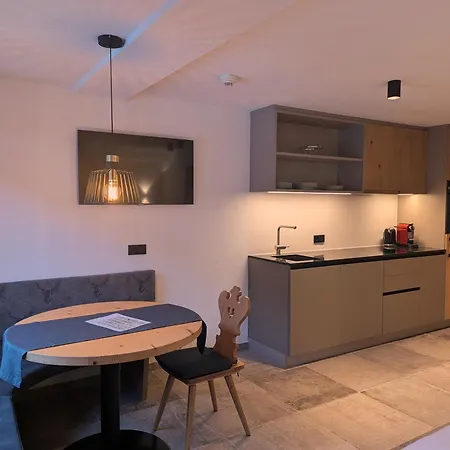 公寓式酒店 Arlhome - Zuhause Am Arlberg 圣安东阿尔贝格