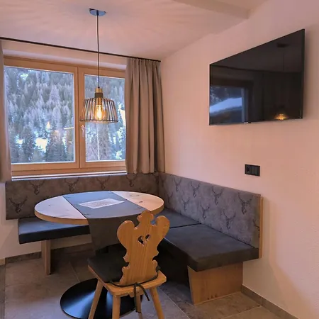 Arlhome - Zuhause Am Arlberg 圣安东阿尔贝格